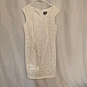 Adrianna Papell Women 14 White Ivory Lace Eyelet Sheath Dress Sleeveless